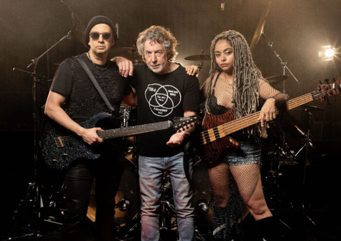 DarWin band photo