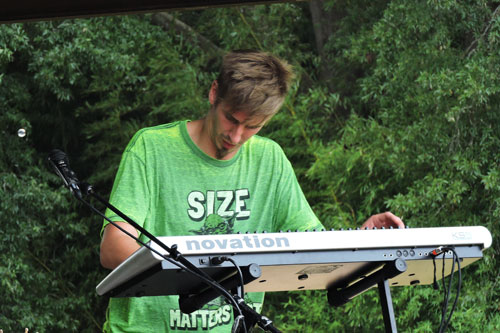  Keyboardist and programmer Pete Mush (Quantum Fantay) at ProgDay 2015 - Photo by Angel Romero